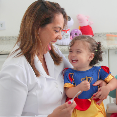 Dra.Priscila Soares