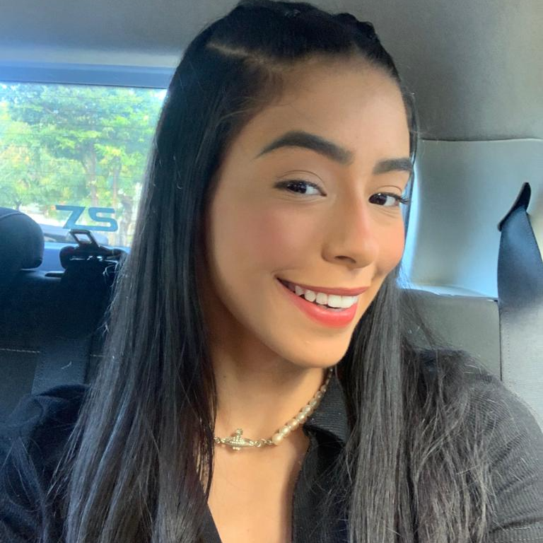 Larissa Tifane Silva de Morais