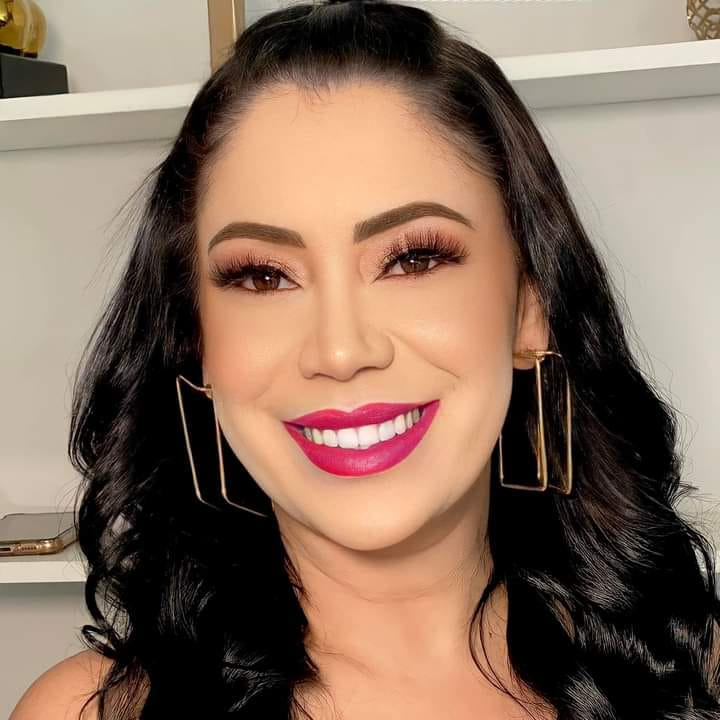 Mikaelly Vanilla Leite de Melo Costa