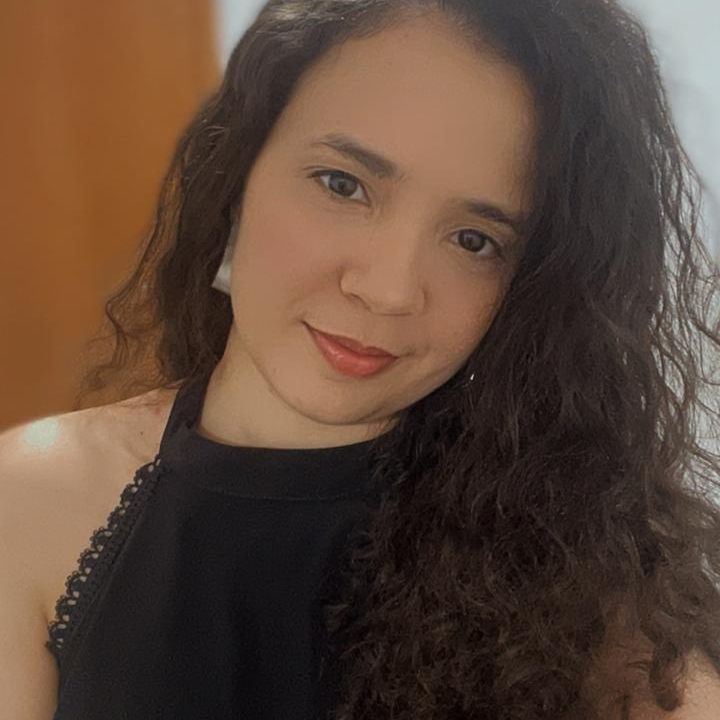 Caroline Gomes Mariano