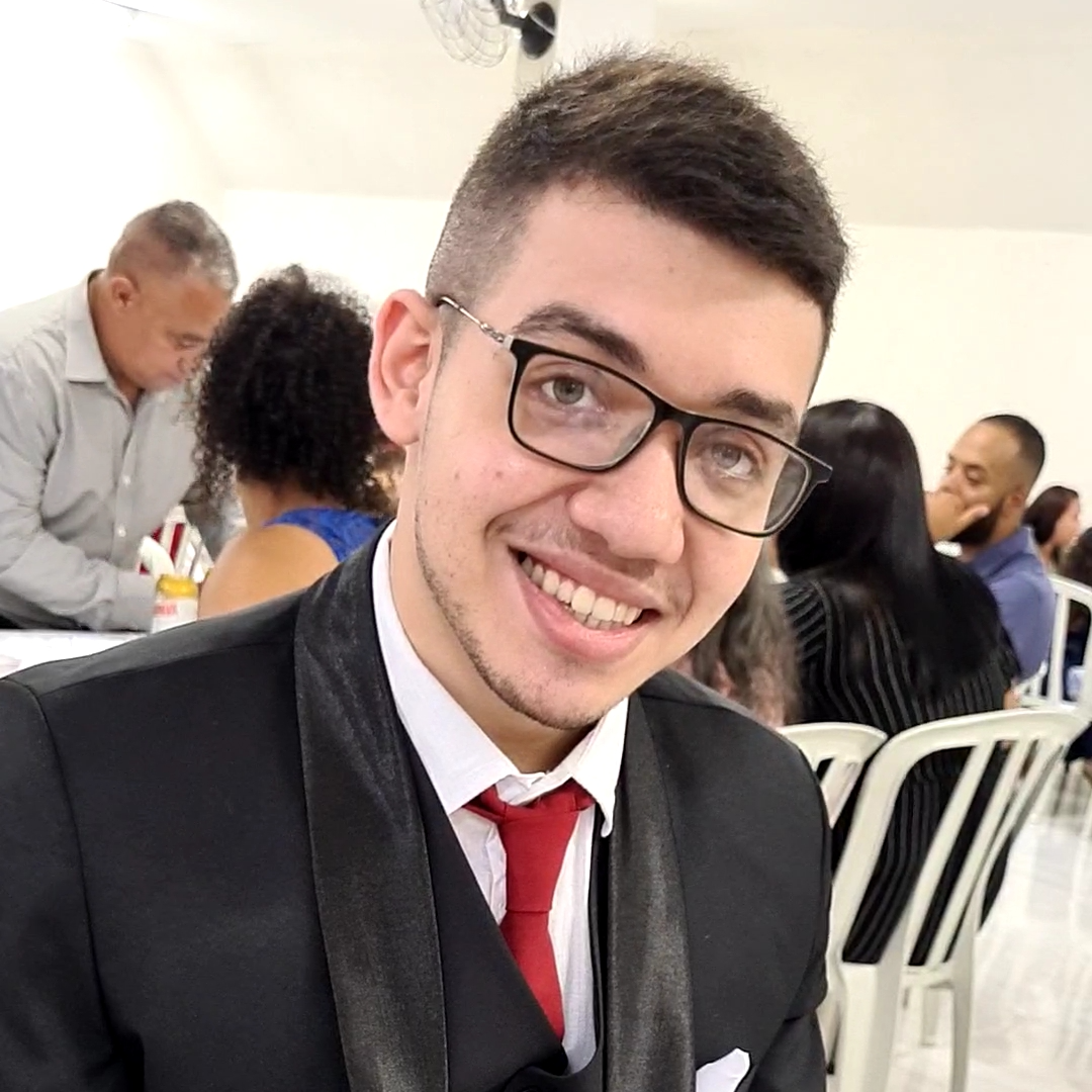 Elcio Lucas da Silva Santos