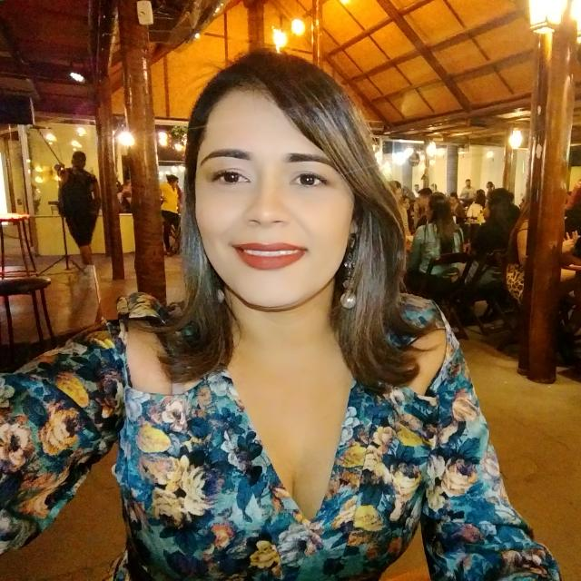 Fabiola Araújo Lopes