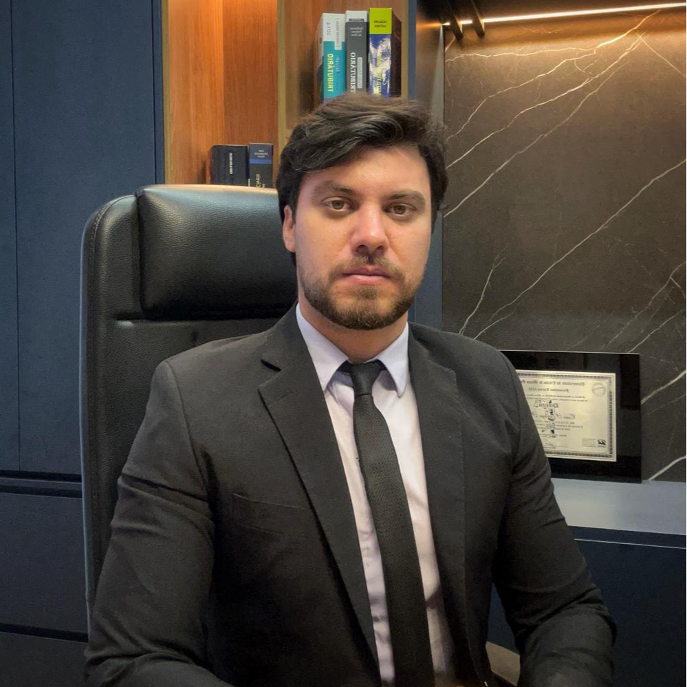 Caio Santiago Silva