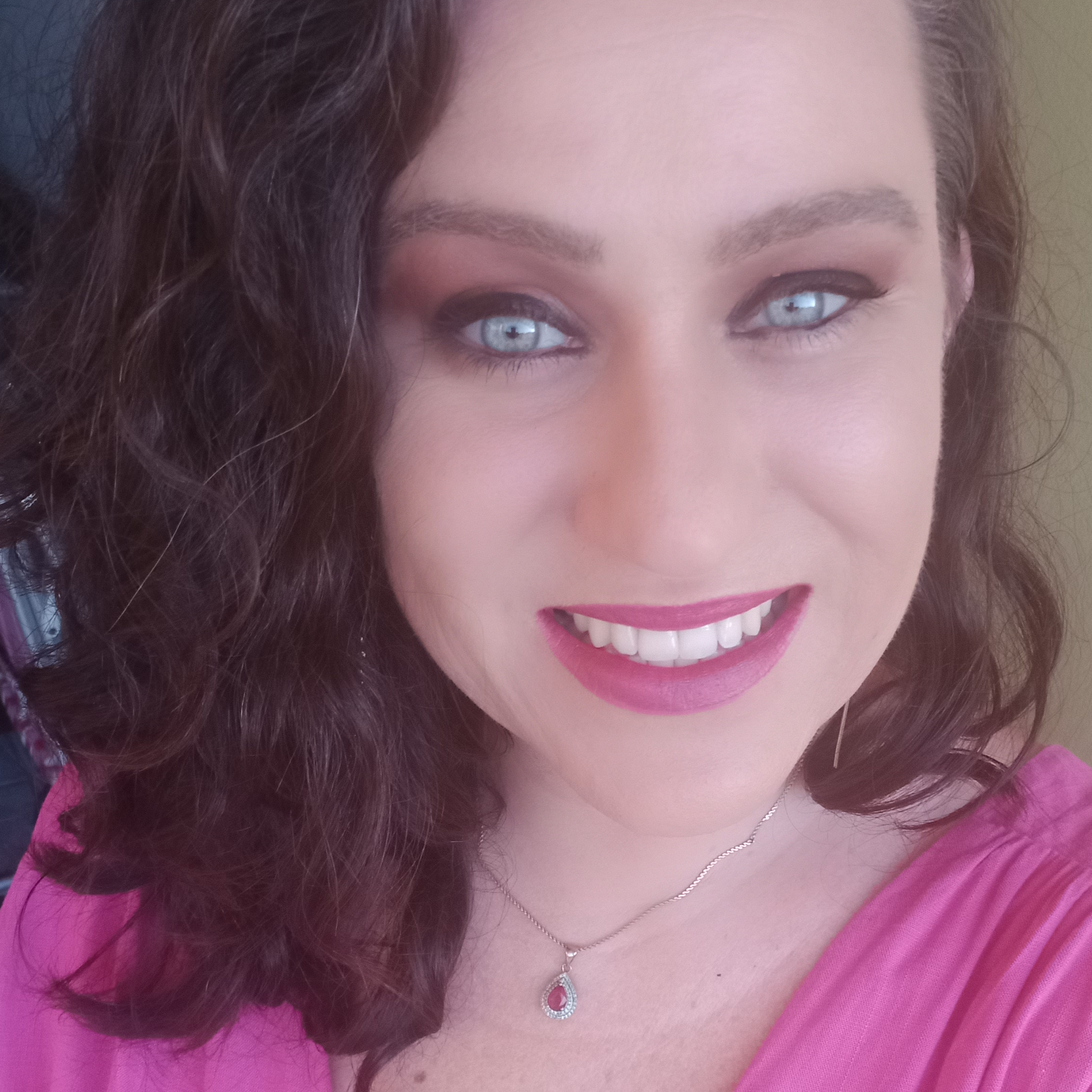 Viviane Flores Dilkin