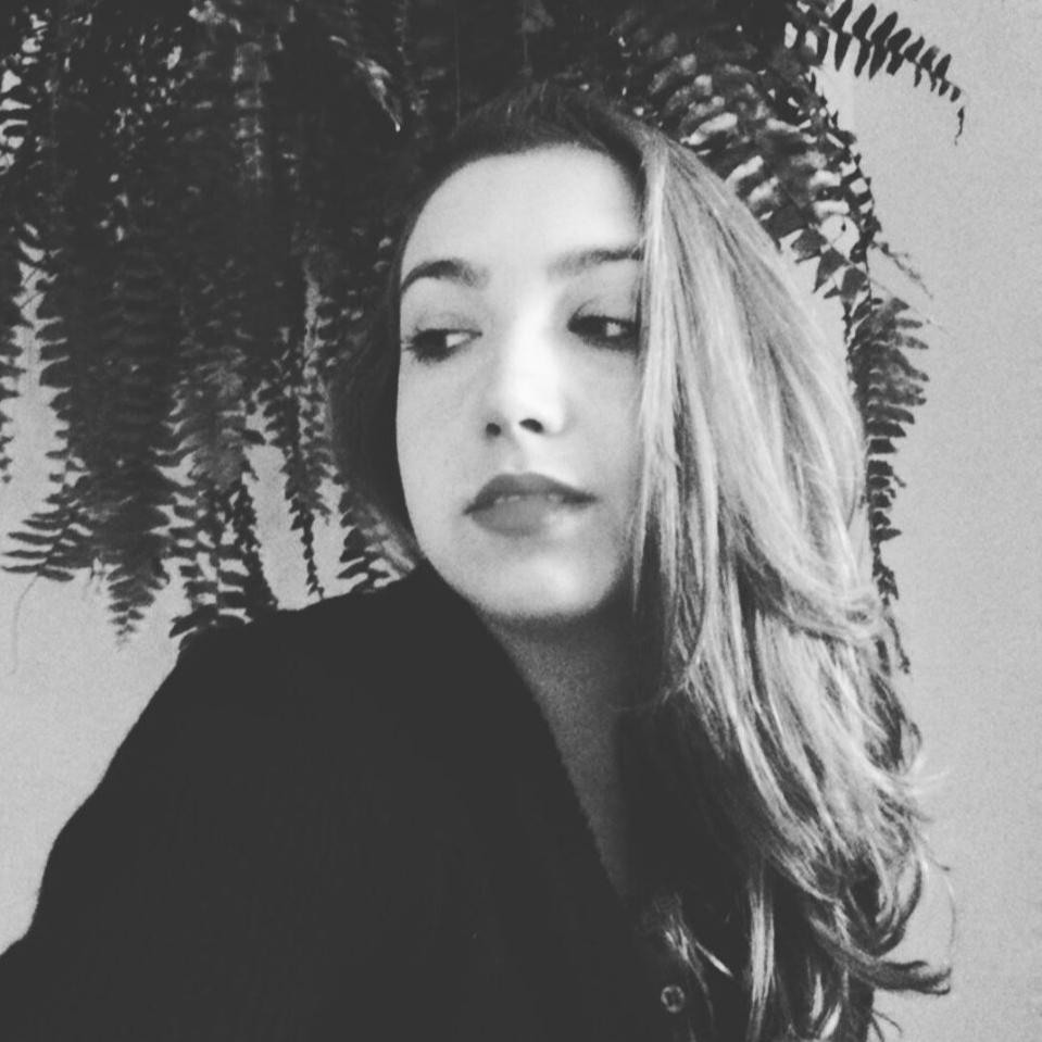 Thais Lacerda Tesch