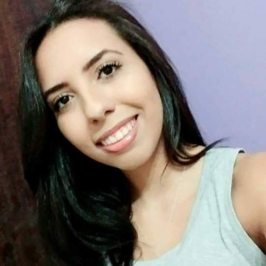 Letícia De Lorenzo Abreu